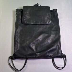 & Other Stories Black Leather Women’s Leather  Drawstring Backpack